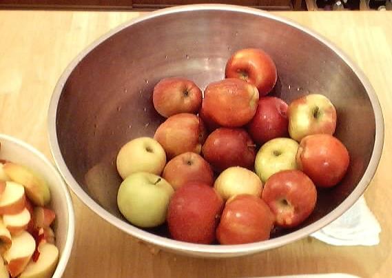 Selecting the apples